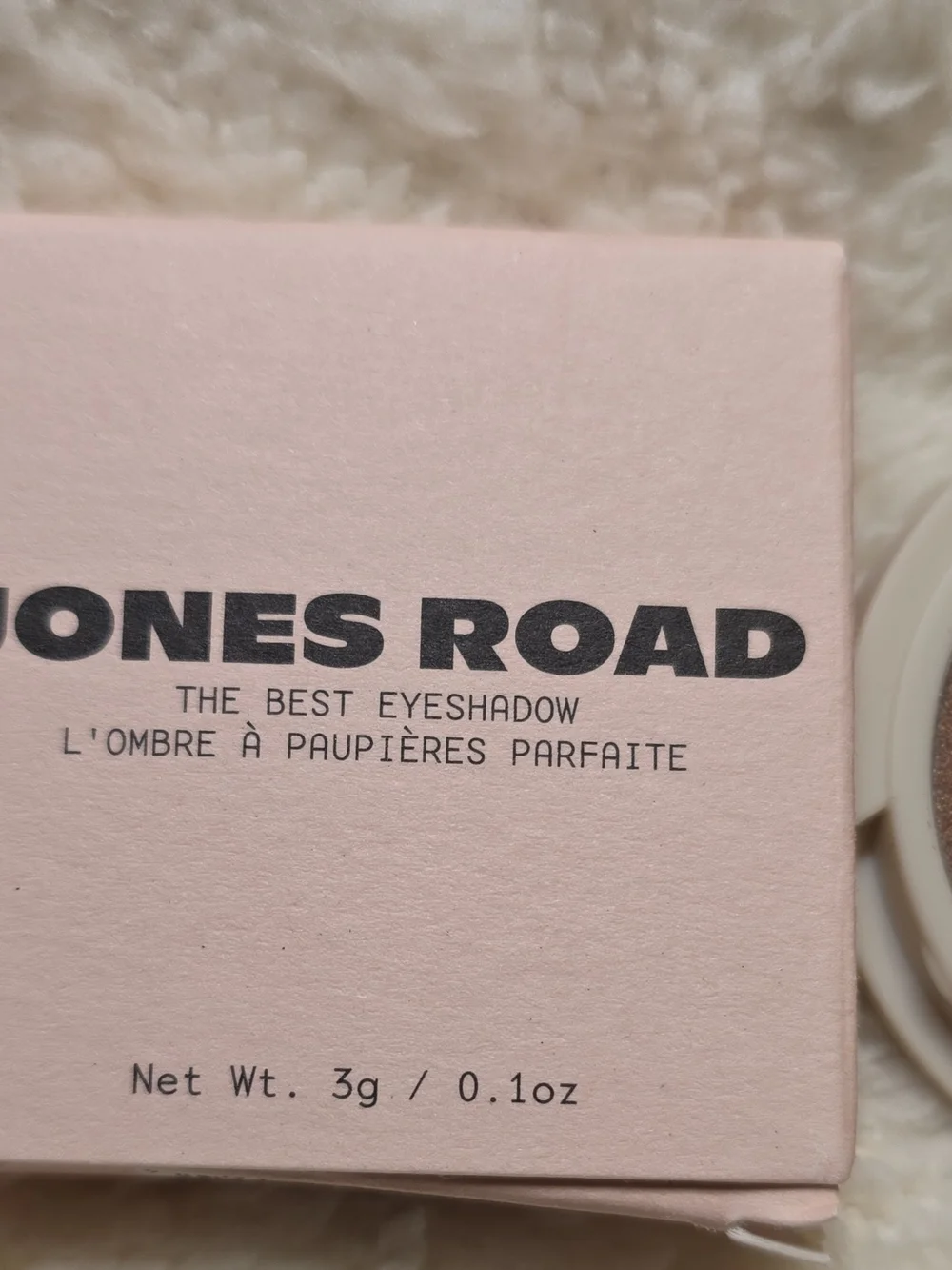 Jones Road Pressed Eyeshadow — Shimmery Taupe